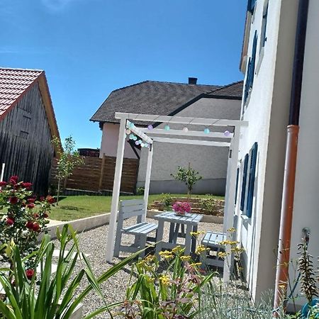 Im Stueble Lägenhet Koetz Exteriör bild